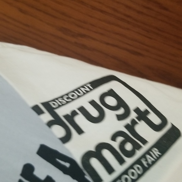 New MONSTER HOCKEY T-SHIRT  SIZE MEDIUM. - Picture 3 of 5